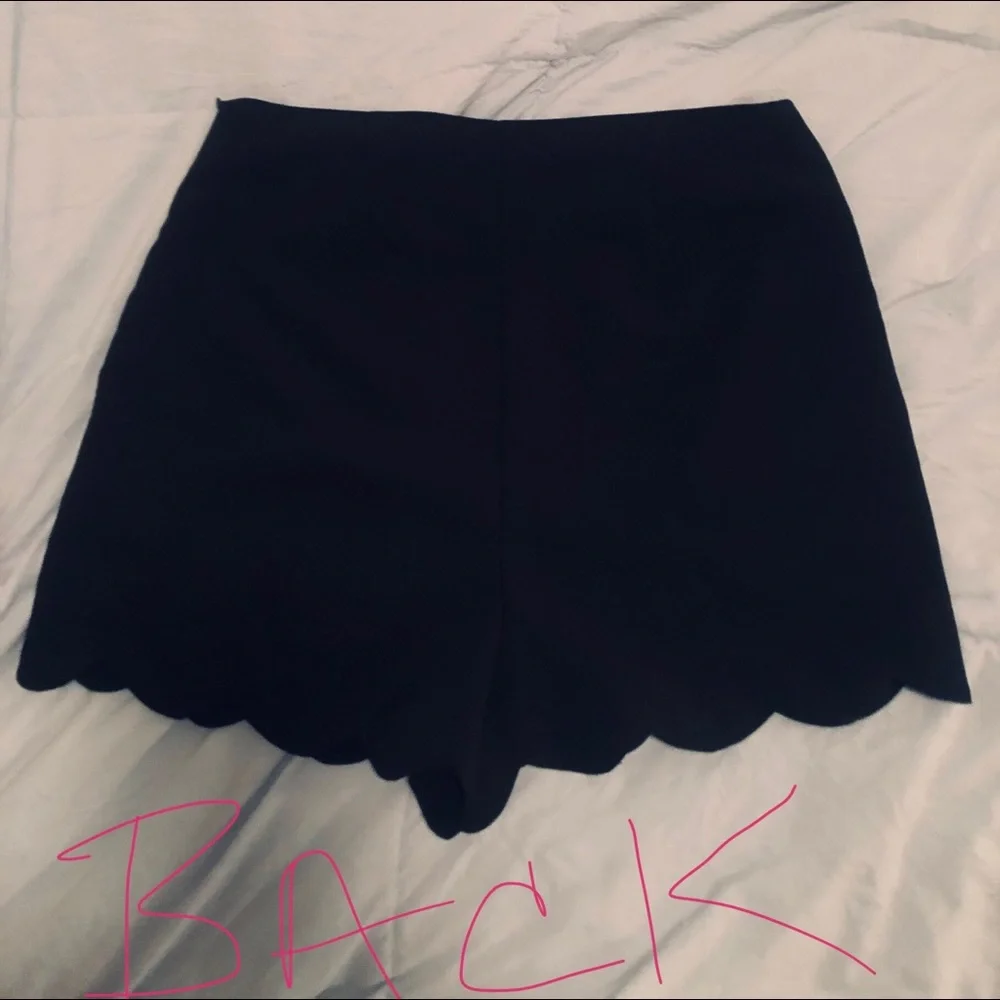 💕NWOT SHORTS💕
